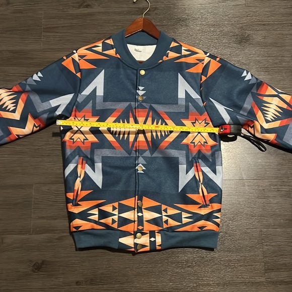 Aztec Southwestern Print Button Down Jacquard Jacket - Men’s Medium - Picture 7 of 8